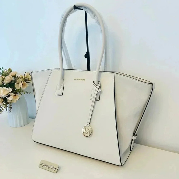 Michael Kors Purse MK Avril Extra-Large Leather and Suede Tote Bag LT Cream - Picture 2 of 11